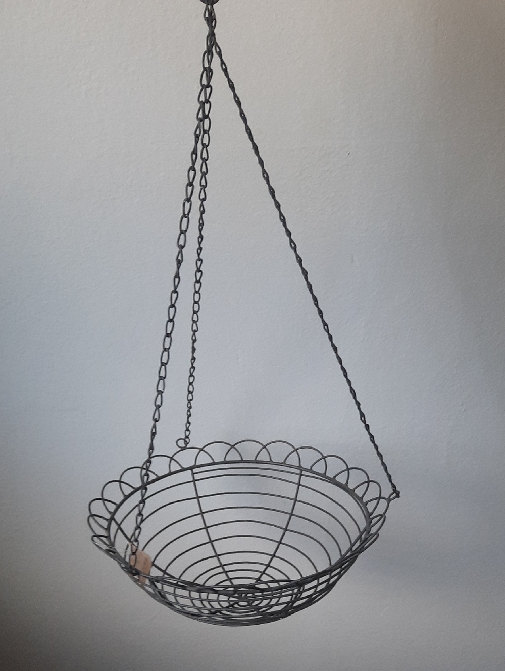Hanging Wire Basket Planter Black Metal Fruit Vegetable Hanging Kitchen Plants